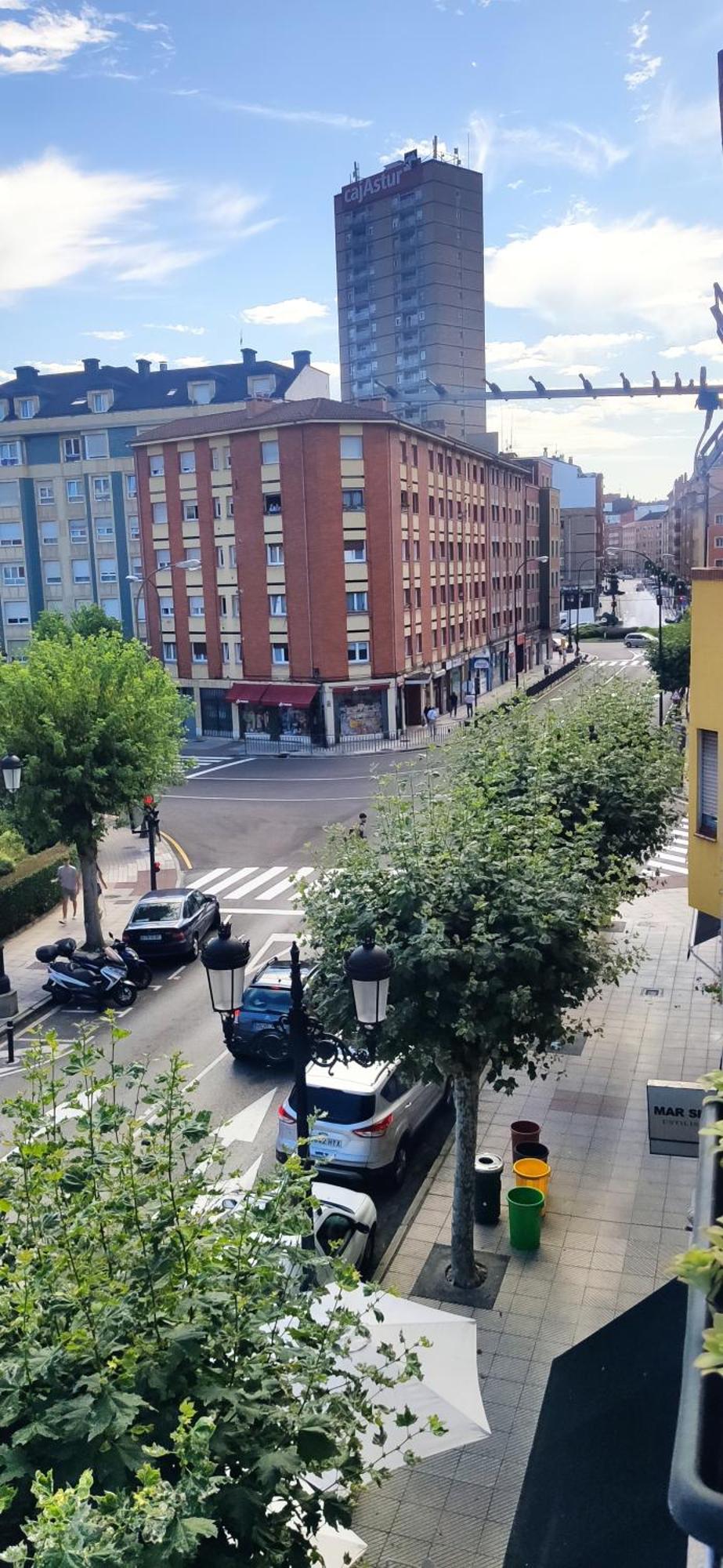 Alojamiento Oviedo 3 Con Parking ภายนอก รูปภาพ