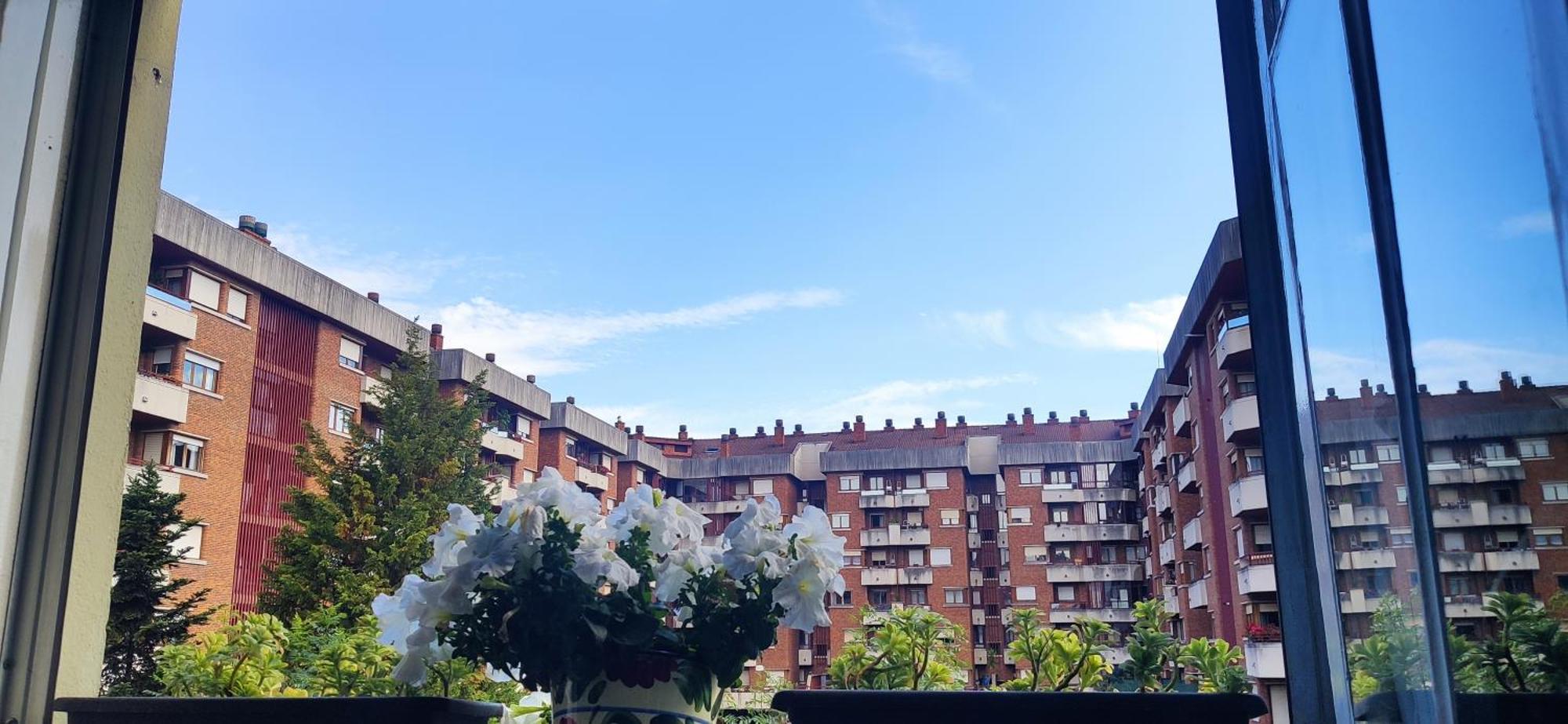 Alojamiento Oviedo 3 Con Parking ภายนอก รูปภาพ